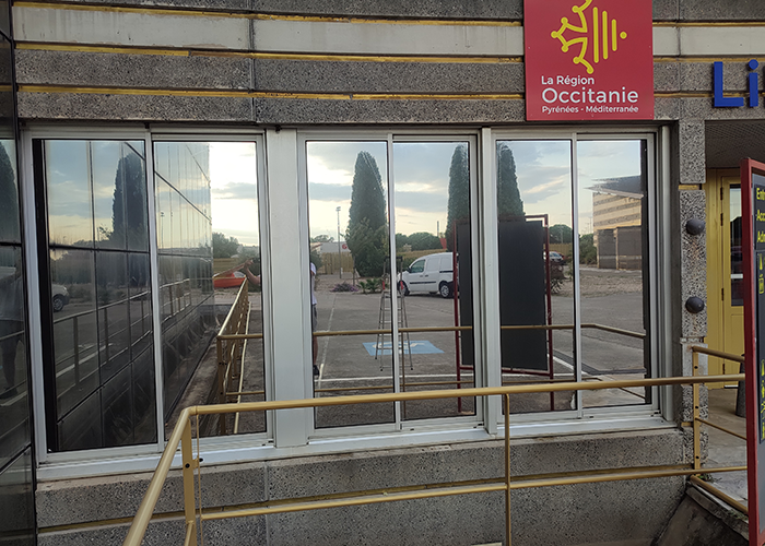 film de protection solaire effet miroir argent 04