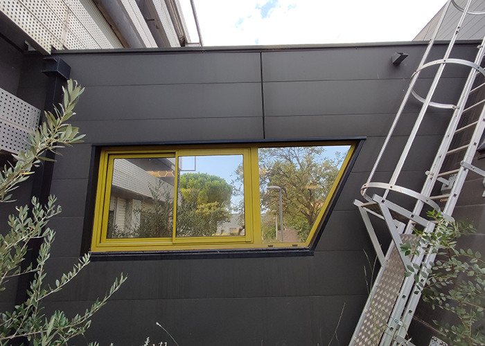 film de protection solaire effet miroir argent 05